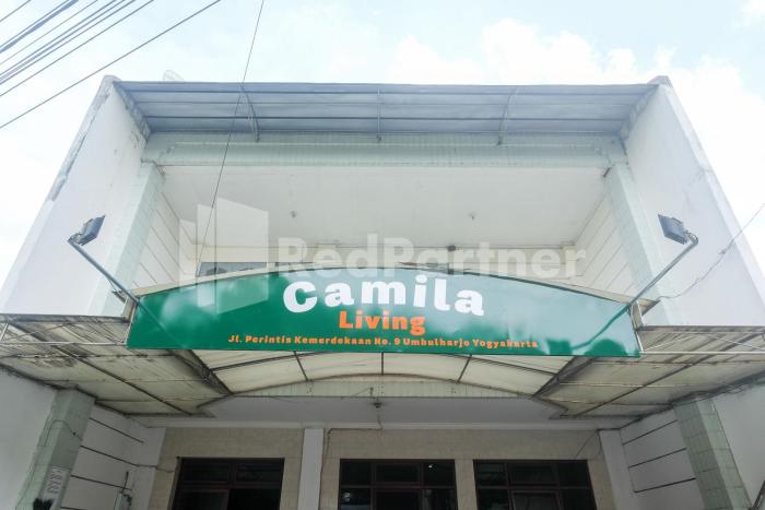 camila living yogyakarta redpartner