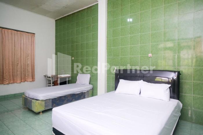 camila living yogyakarta redpartner