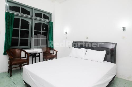 Camila Living Yogyakarta Redpartner,,1 star