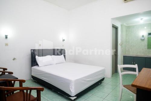 Camila Living Yogyakarta Redpartner,,1 star