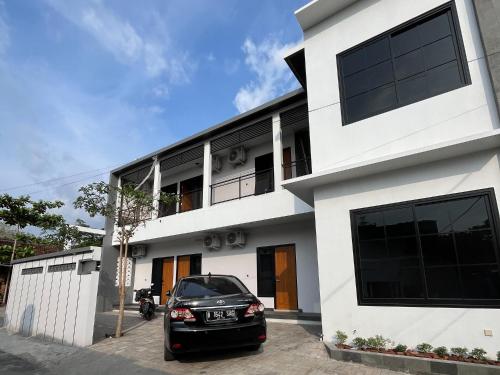 kaira room guest house syariah mitra reddoorz