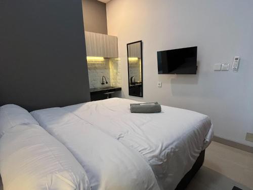 kaira room guest house syariah mitra reddoorz