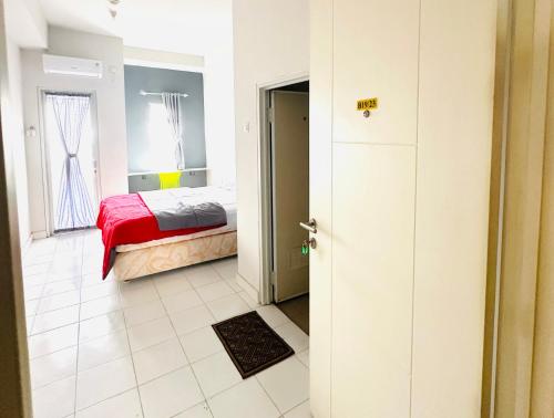 redliving apartment dramaga tower by liana room