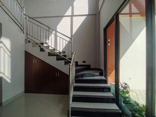 reddoorz syariah near alun alun tegal 2