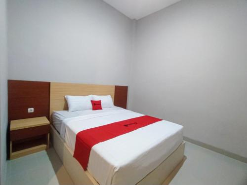 reddoorz syariah near alun alun tegal 2