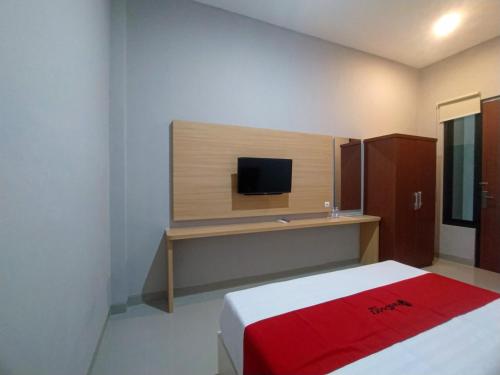 reddoorz syariah near alun alun tegal 2