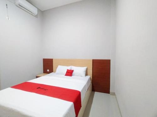 reddoorz syariah near alun alun tegal 2