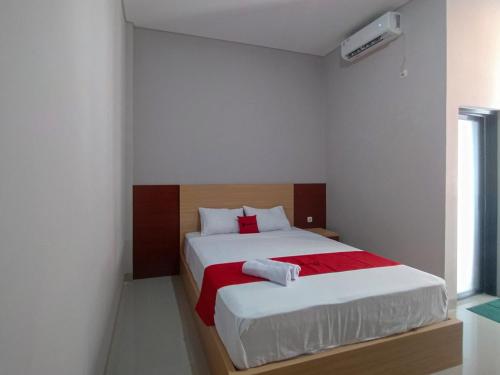 reddoorz syariah near alun alun tegal 2