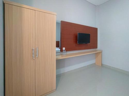 reddoorz syariah near alun alun tegal 2