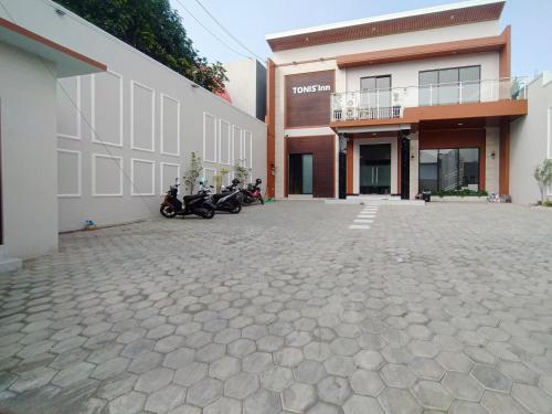 reddoorz syariah near alun alun tegal 2