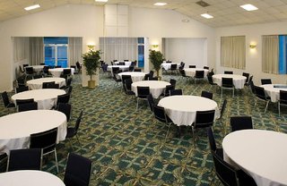 Holiday Inn Express And Suites Atlanta Downtown By Ihg,Georgia>>Atlanta,3 star