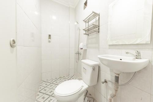 reddoorz hotel arwana tugu puncak