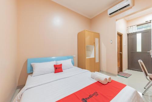 Reddoorz Syariah Near Alun Alun Palimanan,,1 star