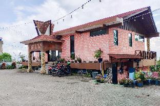as resto cafe and hotel mitra reddoorz