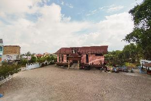 as resto cafe and hotel mitra reddoorz