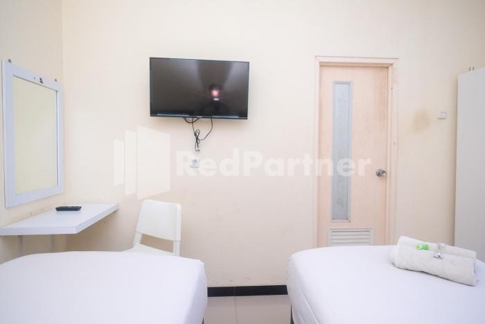 griya loka 2 syariah near simpang lima mitra reddoorz