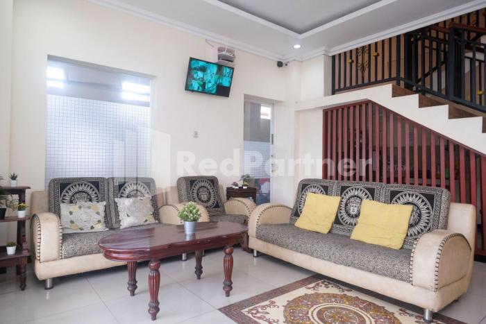 griya loka 2 syariah near simpang lima mitra reddoorz