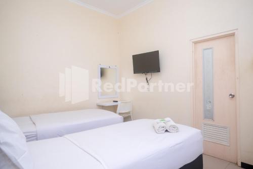 griya loka 2 syariah near simpang lima mitra reddoorz