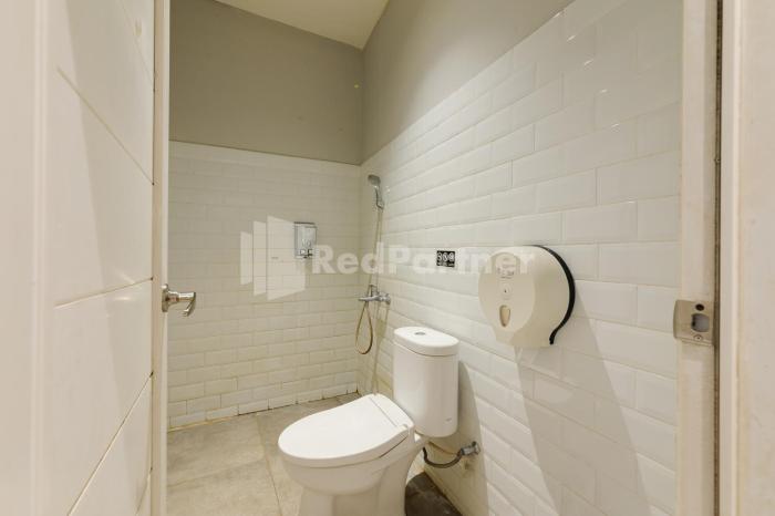 ketje luxury capsule mitra reddoorz