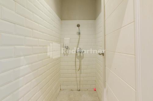 ketje luxury capsule mitra reddoorz