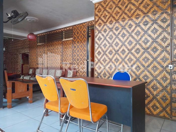 lh101 guest house syariah near makam sunan bonang redpartner