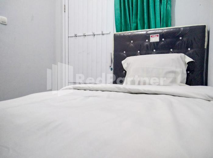 lh101 guest house syariah near makam sunan bonang redpartner