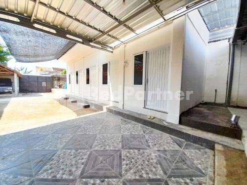 lh101 guest house syariah near makam sunan bonang redpartner