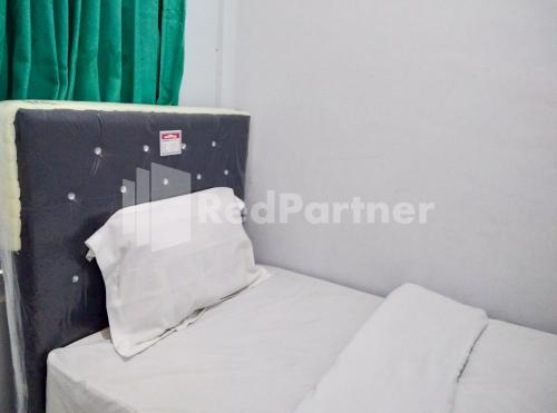lh101 guest house syariah near makam sunan bonang redpartner