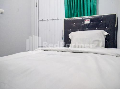 lh101 guest house syariah near makam sunan bonang redpartner