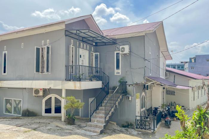 namirah syariah guesthouse balikpapan redpartner