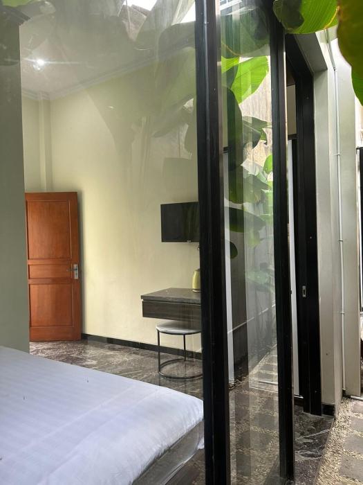 nofrah house syariah mitra reddoorz