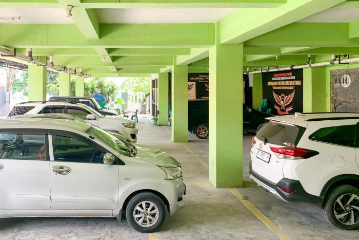 penginapan losmen ayu pamanukan redpartner
