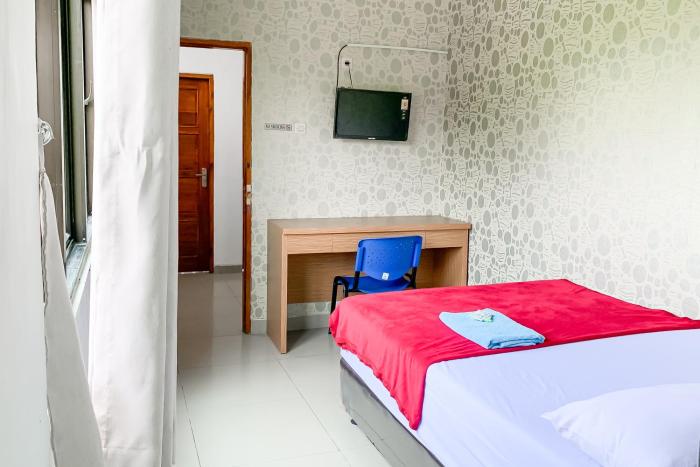 penginapan losmen ayu pamanukan redpartner