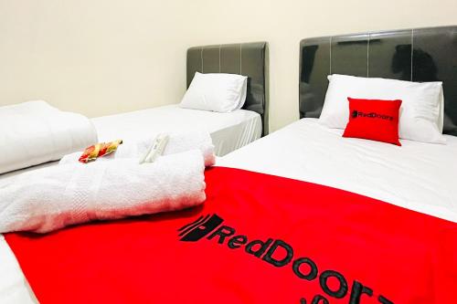 reddoorz gunari guest house merek karo