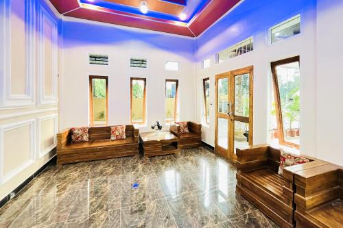Reddoorz @ Gunari Guest House Merek Karo,,2 star