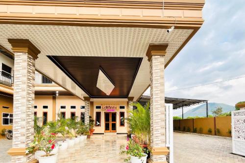 Reddoorz @ Gunari Guest House Merek Karo,,2 star