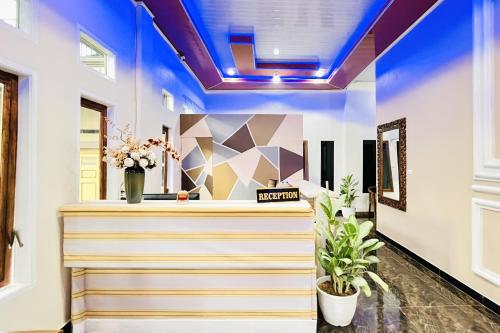 reddoorz gunari guest house merek karo
