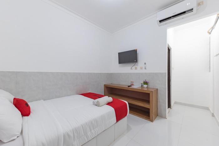 reddoorz kedawung aurel cirebon