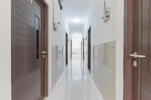 reddoorz kedawung aurel cirebon