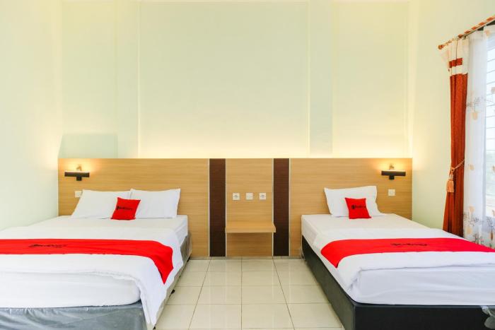 reddoorz jestro guest house batu