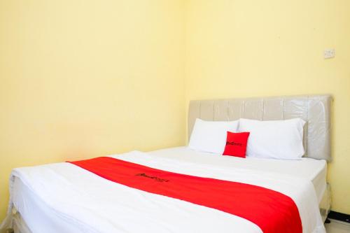 reddoorz jestro guest house batu