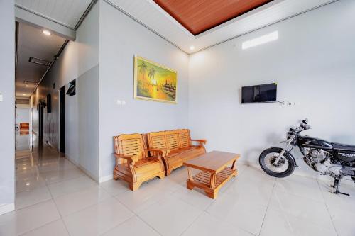 reddoorz near dr oen solo baru hospital
