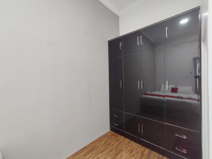 reddoorz near graha saba buana 2