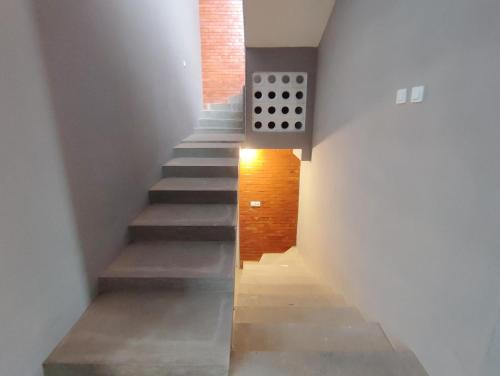 reddoorz near graha saba buana 2