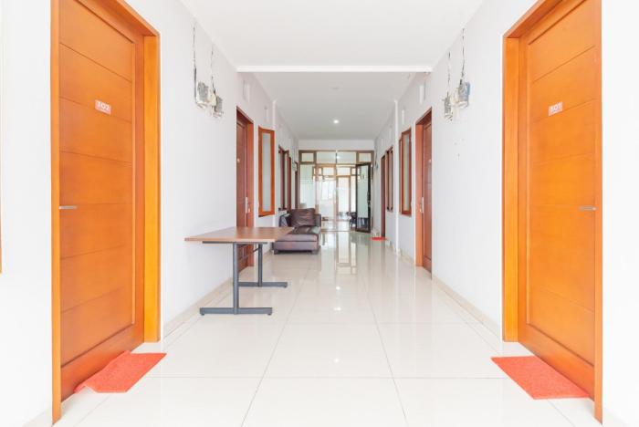 reddoorz near kiara artha park