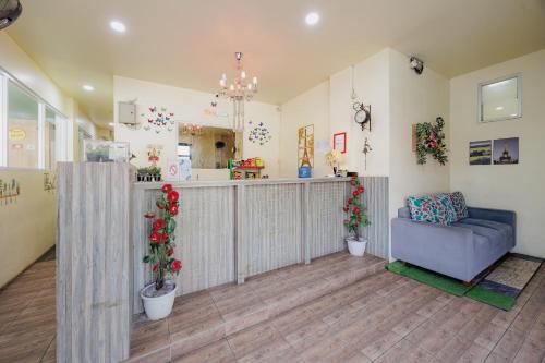 reddoorz near soekarno hatta airport 3