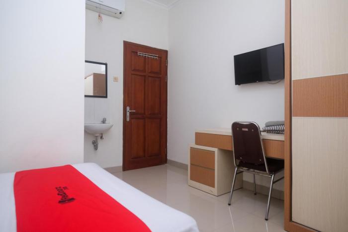 reddoorz near stasiun solo balapan 3