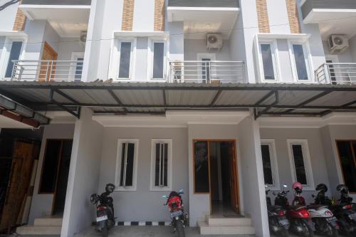 reddoorz near stasiun solo balapan 3