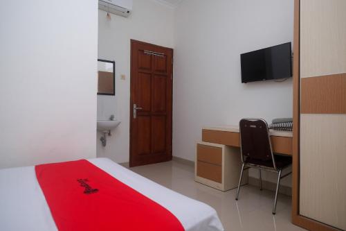 reddoorz near stasiun solo balapan 3