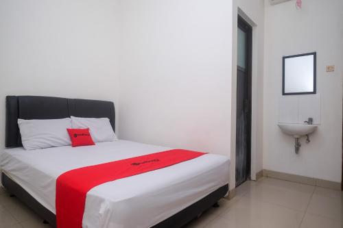 reddoorz near stasiun solo balapan 3